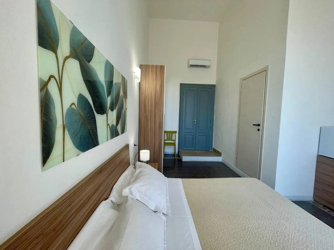 Onlyrooms V - Central & Train Station Cagliari