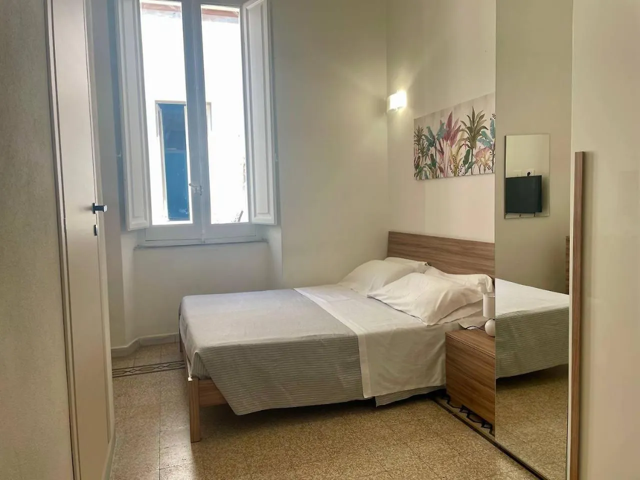 Onlyrooms V - Central & Train Station Cagliari 0*,  Italien